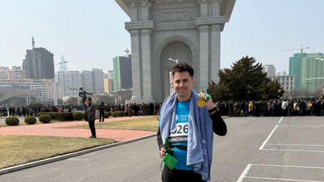 Podcast De Dag: 'Ik liep de halve marathon in Noord-Korea'