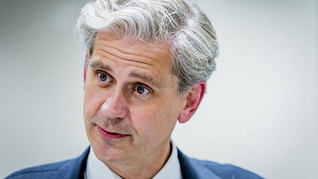 Voorzitter Veiligheidsberaad doet beroep op VVD: 'Kies de bestuurlijke weg door voor de spreidingswet te stemmen'