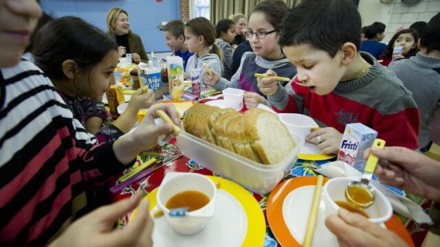 'Schoolmaaltijden zorgen voor gelijkheid tussen kinderen'