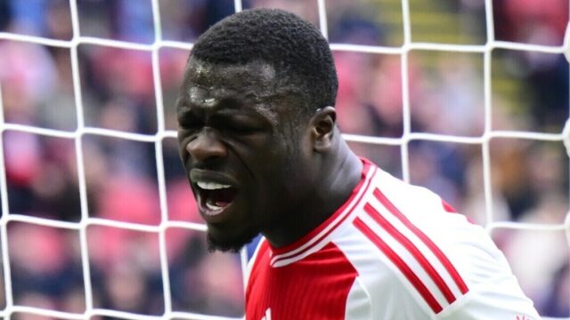 'Ajax heeft meer goals geïncasseerd dan RKC, dat zestiende staat'