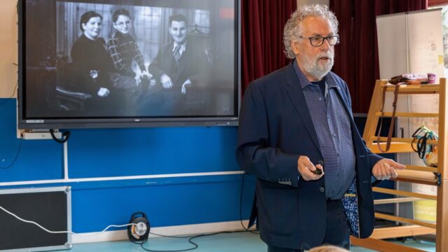 Oorlog in de klas: ‘welke keuze maak jij?’