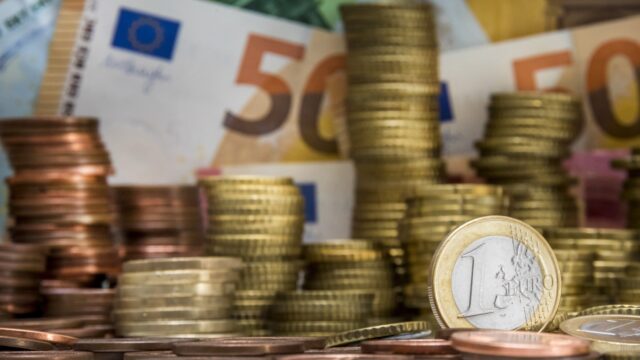 Bezuinigingen hoger onderwijs raken wetenschap 'en zo ook kiem van innovatie'