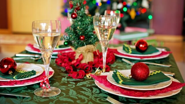 Stand.nl: 'Welk onderwerp is voor u taboe tijdens het kerstdiner?'