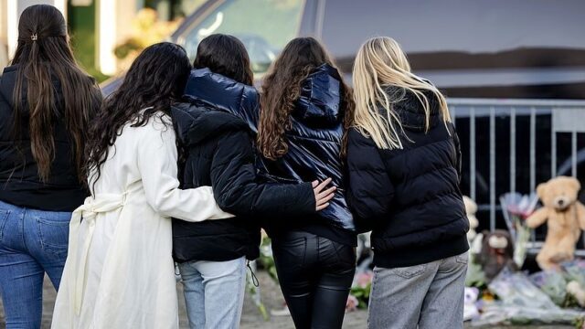 Wat doet het met je als je familie bent van een verward persoon?