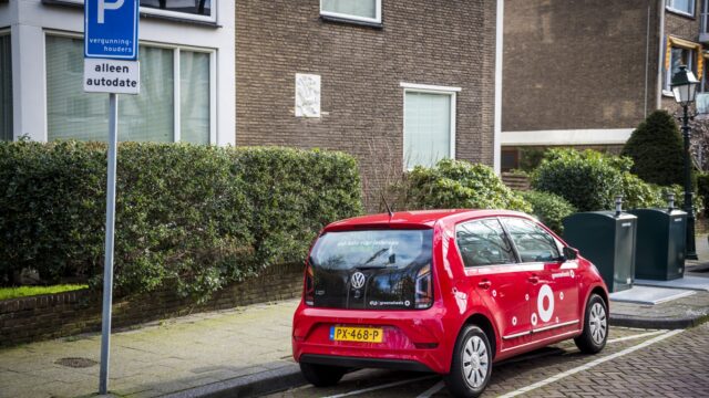 Amersfoortse wethouder: 'Betaald parkeren is nodig om deelauto tot succes te maken'