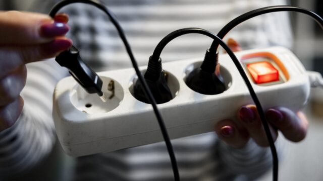 Massaal elektriciteit gaan besparen? 'Vergroting van de infrastructuur is ook nodig'