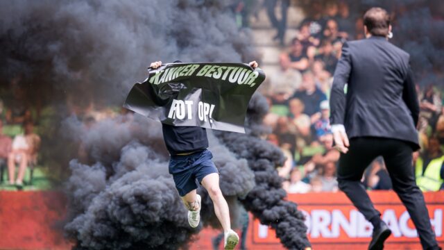FC Groningen onder druk door hooligans