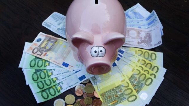 Politiek draait om de pegels