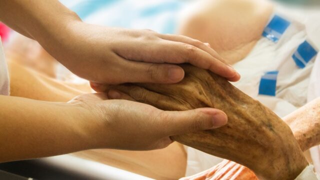 Hoe het voor een arts is om euthanasie uit te voeren: 'Je bouwt een soort vriendschap op'