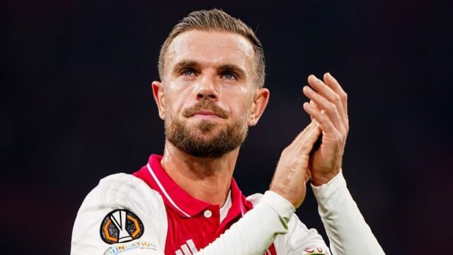 Stelling van Borst: 'Henderson had na zijn wangedrag nooit meer aanvoerder mogen zijn'