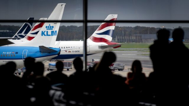 De eerste vlucht naar Nederlands-Indië, 100 jaar geleden