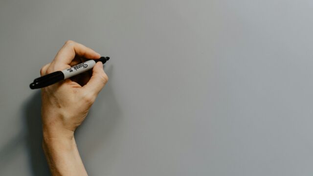 Gezond brein? Doe eens een tijd alles met je linkerhand