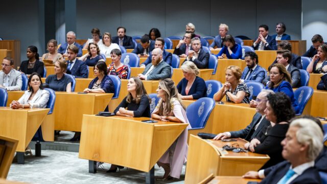 'Meedoen in maatschappij wordt lastig' als plannen kabinet-Schoof worden doorgevoerd