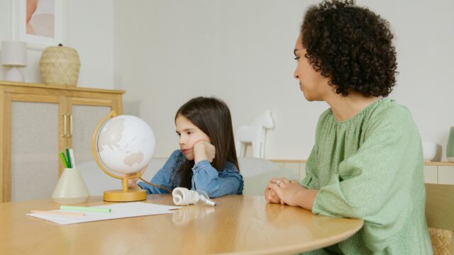 Van Moederdag-knutsel tot juridische stappen: hoe kleine kwesties escaleren op school