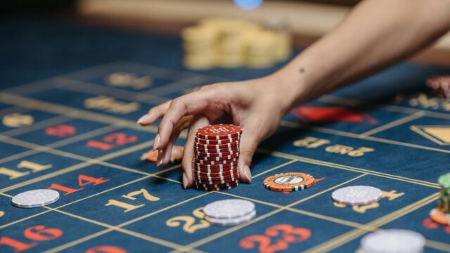 Gokverslaving bij jongeren in de lift: casino’s waarschuwen vaker