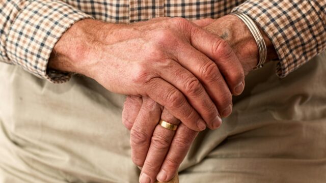 Gezondheidskloof in Nederland: mensen met lager inkomen gaan eerder dood