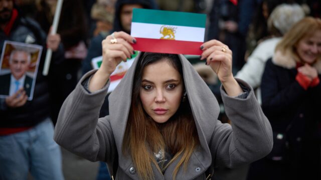 Moeten EU en VS 'regime change' in Iran afdwingen? 'Liever dat demonstranten zelf regering omwerpen'