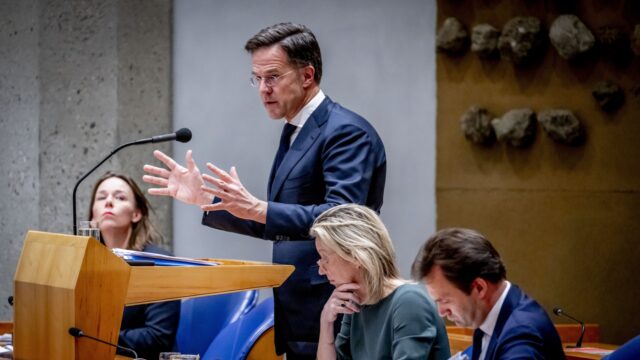 Gebrek aan visie in politiek 'gevaar' voor democratie: 'Partijen worden inwisselbaar'
