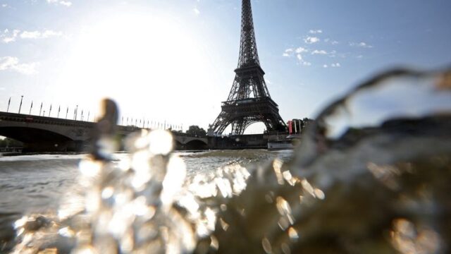 Couleur Locale: verdwaalde monstervissen in de Seine