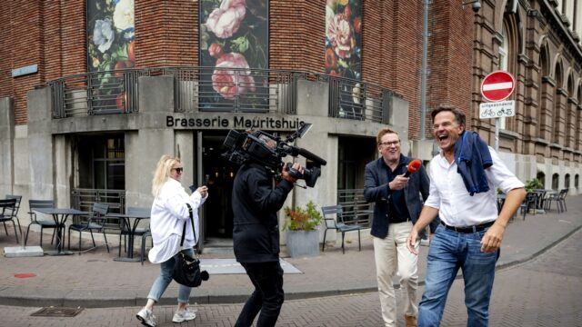 Docu Rutte 'laat glimp van heel andere oud-premier zien'