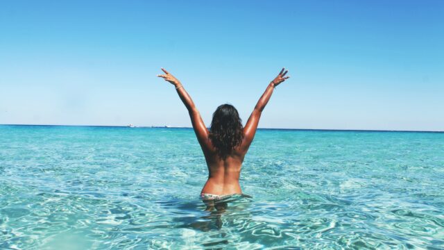 'Vrouwen mogen ook topless zonnen, het is tijd voor tepelgelijkheid'