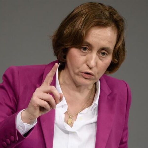 'Twitter pleegt censuur'