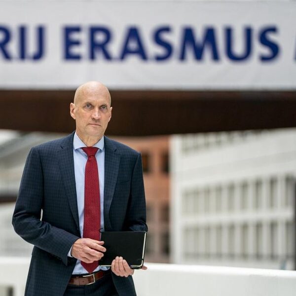 Ernst Kuipers: 'Coronatest moet sneller'