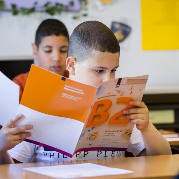 'Hoogopgeleide ouders krikken vaak het schooladvies van hun kind omhoog'