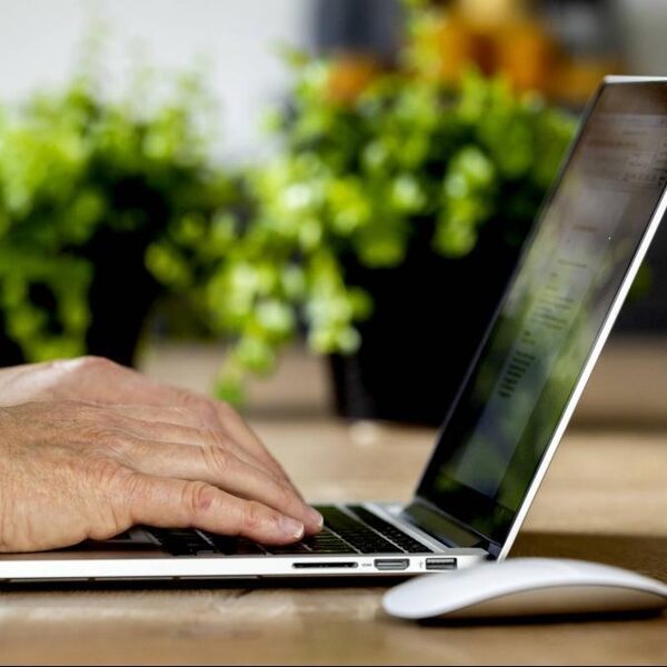 Thuiswerken? Met deze tips beveilig je je tegen hackers