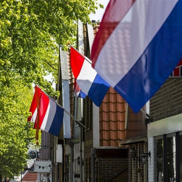 Zeven podcast-tips over 75 jaar vrijheid