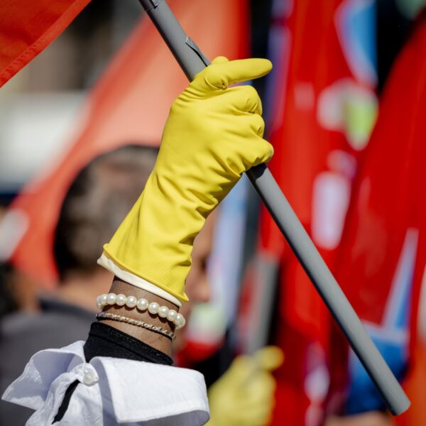 Komt arbeidsuitbuiting in Nederland vaker voor? 'Saints & Stars is geen uitzondering'