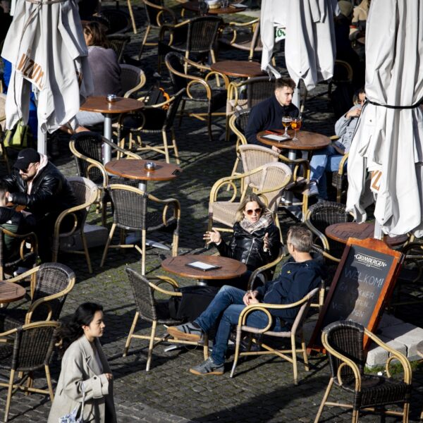 Kosten bezoek horeca lopen hoog op: 'Je kunt niet veel meer vragen en veel minder bieden'