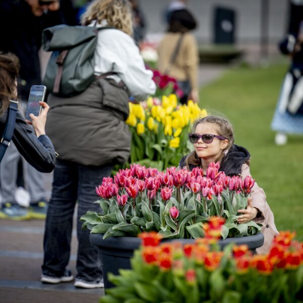 Massatoerisme frustreert inwoners Europese steden: 'De leefbaarheid moet terugkeren in de stad'