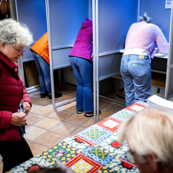 Nederland naar de stembus: 'We moeten meer aandacht hebben voor de Europa thema's'