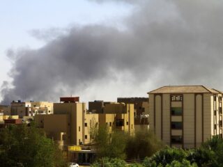 Conflict in Sudan gaat door ondanks afspraken over het beschermen van burgers