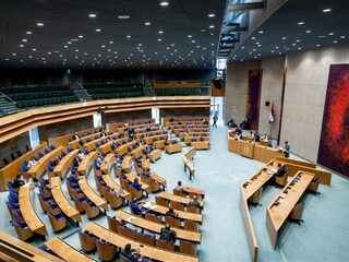 Stand.nl: 'Er moet meer kleur in de Tweede Kamer'