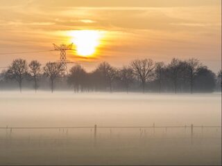 Mistig begin van 2020, hulpdiensten op verschillende plaatsen belaagd