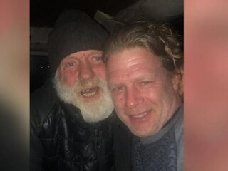 Oud-bokser Rudi Lubbers krijgt bezoek van zoon Marco