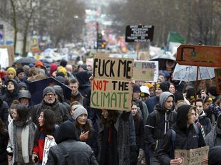 Stand.nl: Actievoeren voor het klimaat is prima; maar wel buiten schooltijd
