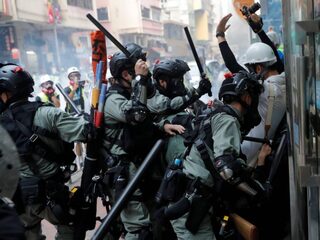 Man neergeschoten bij demonstraties Hongkong