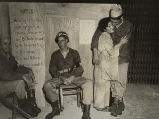 Ongecensureerde foto's laten andere kant van de Landing op Iwo Jima zien