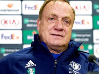 Advocaat vertrekt na dit seizoen bij Feyenoord: 'Opmerkelijke timing'