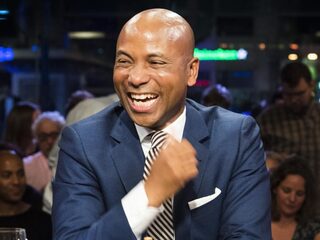 Humberto Tan als schrijver van Surinaams kinderboek