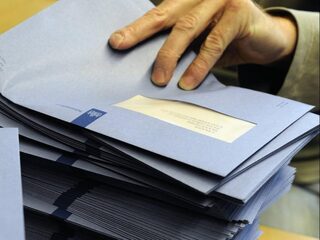 Vandaag op NPO Radio 1: Sporters en artiesten bezwijken onder belastingregels en de subtop in actie in de eredivisie