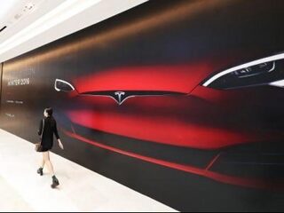 Tesla verliest 5.400 euro per minuut