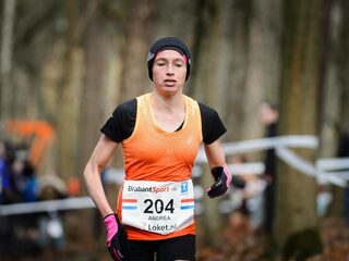 Langeafstandsloopster Deelstra in afwachting na blessure 'wat ik nog nooit voelde'