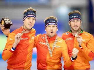 Achtervolgingsploeg pakt vijfde WK-titel op rij