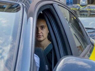 Is de kapitein van Seawatch 3 een heldin of crimineel?