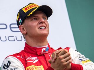 Zoon Schumacher debuteert in Formule 1: 'Hij gaat veel brengen, ook als hij niet wint'