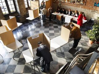 Podcast De Dag: waarom een kwart van de Belgische jongeren niet in democratie gelooft